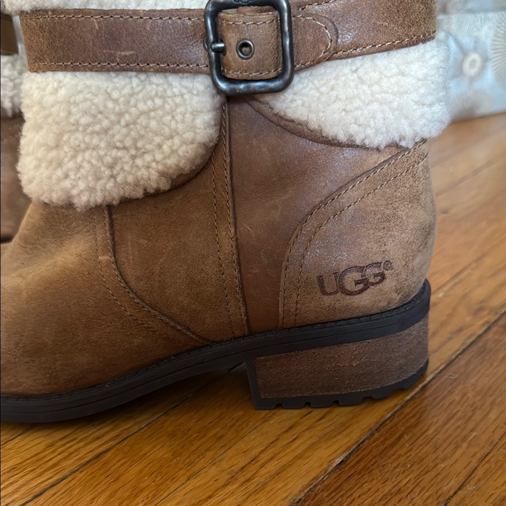 UGG Brown Leather and Cream Fur Winter Boots Woman 8 - Picture 4 of 9